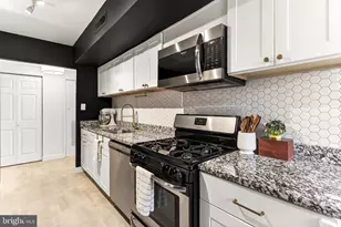 3100 S Manchester St, Falls Church, VA 22044 - Photo 16