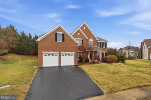 3221 Spring Rain Ct, Herndon, VA 20171 - Photo 10