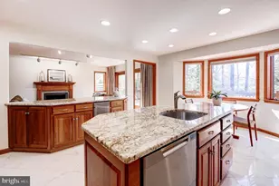 1738 Dressage Dr, Reston, VA 20190 - Photo 76