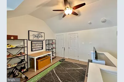 3006 Heritage Springs Court, Alexandria, VA 22306 - Photo 32