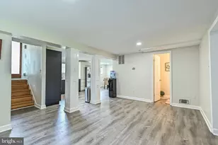 1415 Cottage St SW, Vienna, VA 22180 - Photo 12