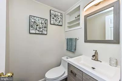 1415 Cottage Street SW, Vienna, VA 22180 - Photo 40