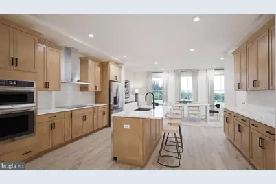 Aviation Place #TARYN 24-F2, Herndon, VA 20171 - Photo 2