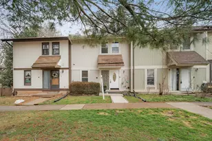 5552 Peppercorn Dr, Burke, VA 22015 - Photo 1