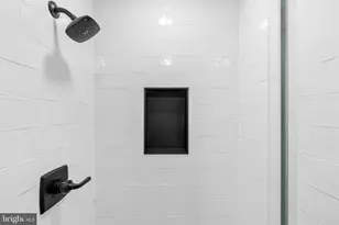 7800 Solomon Seal Dr, Springfield, VA 22152 - Photo 36