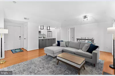 3916 Penderview Drive #428, Fairfax, VA 22033 - Photo 4