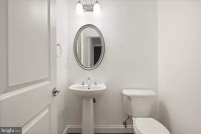 8072 Criaza Branch Court, Vienna, VA 22182 - Photo 4