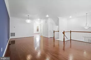 8072 Criaza Branch Ct, Vienna, VA 22182 - Photo 2