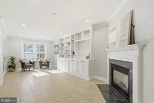 1472 Park Garden Ln, Reston, VA 20194 - Photo 4