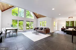 9324 Georgetown Pike, Great Falls, VA 22066 - Photo 8