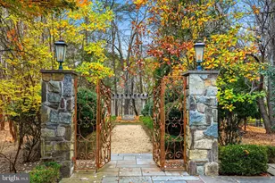 9324 Georgetown Pike, Great Falls, VA 22066 - Photo 42