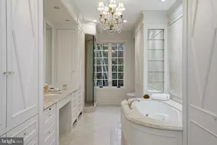 9324 Georgetown Pike, Great Falls, VA 22066 - Photo 40