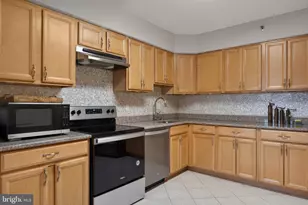 3709 S George Mason Dr, Falls Church, VA 22041 - Photo 16