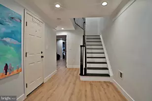 4219 Upper Park Dr, Fairfax, VA 22030 - Photo 2