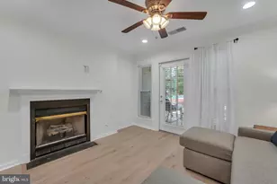 1516 North Point Dr, Reston, VA 20194 - Photo 14