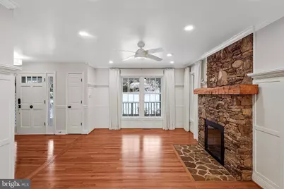 6800 Jeremiah Court, Fairfax Station, VA 22039 - Photo 8