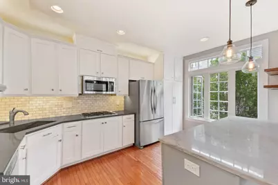 7121 Point Replete Circle, Fort Belvoir, VA 22060 - Photo 12