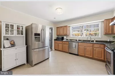 8118 Viola Street, Springfield, VA 22152 - Photo 6