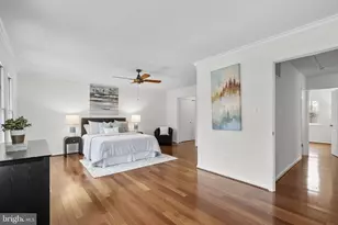 12017 Sugarland Valley Dr, Herndon, VA 20170 - Photo 28