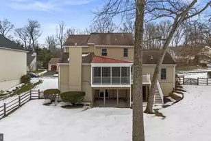 12017 Sugarland Valley Dr, Herndon, VA 20170 - Photo 54