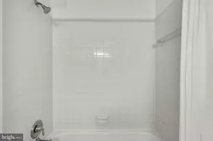 12017 Sugarland Valley Dr, Herndon, VA 20170 - Photo 50