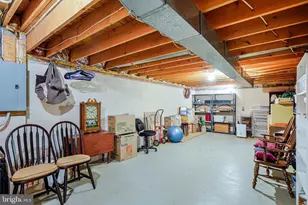 10500 Mt Sunapee Rd, Vienna, VA 22182 - Photo 36