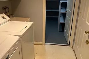 6830 Wild Rose Ct, Springfield, VA 22152 - Photo 26