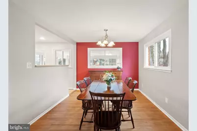 8108 Carrick Lane, Springfield, VA 22151 - Photo 10
