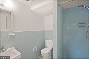 8108 Carrick Ln, Springfield, VA 22151 - Photo 36