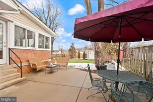 8108 Carrick Ln, Springfield, VA 22151 - Photo 38