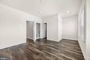 13039 Hattontown Square, Herndon, VA 20171 - Photo 34