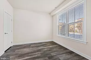 13039 Hattontown Square, Herndon, VA 20171 - Photo 6