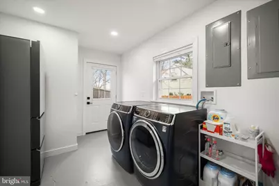 515 Woodland Court NW, Vienna, VA 22180 - Photo 24