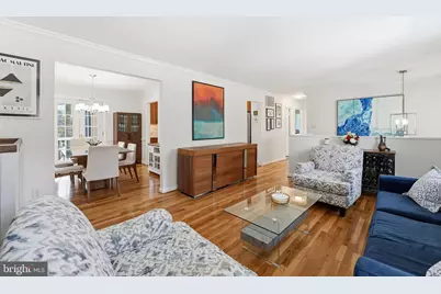 2007 Cool Spring Drive, Alexandria, VA 22308 - Photo 2