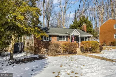 6522 Oakwood Drive, Falls Church, VA 22041 - Photo 12