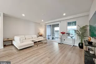 4456 Sulford Ter, Chantilly, VA 20151 - Photo 10