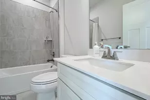 4456 Sulford Ter, Chantilly, VA 20151 - Photo 22