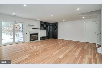 13715 Eastcliff Circle, Centreville, VA 20120 - Photo 24