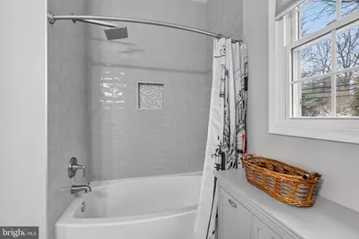 518 Brentwood Court, Vienna, VA 22180 - Photo 32
