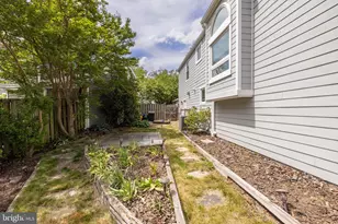 6015 Good Lion Ct, Alexandria, VA 22315 - Photo 32