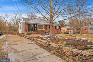 7912 Bainbridge Rd, Alexandria, VA 22308 - Photo 2