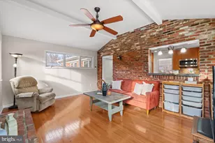 7912 Bainbridge Rd, Alexandria, VA 22308 - Photo 12