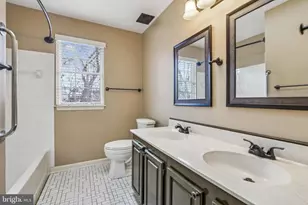 1326 Stourhead Ct, Herndon, VA 20170 - Photo 46