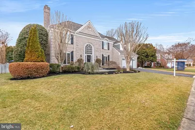 8812 Surrey Court, Alexandria, VA 22309 - Photo 2