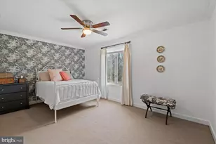 8812 Surrey Ct, Alexandria, VA 22309 - Photo 30