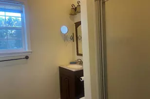 10306 Galpin Ct, Great Falls, VA 22066 - Photo 12