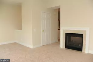 2492 Terra Cotta Cir, Herndon, VA 20171 - Photo 10