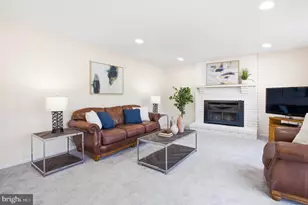 11316 Robert Carter Rd, Fairfax Station, VA 22039 - Photo 4