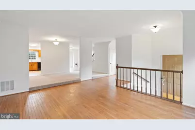 4020 Gregg Court, Fairfax, VA 22033 - Photo 4