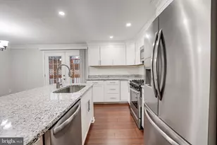 3206 Shaw Ct, Alexandria, VA 22306 - Photo 6